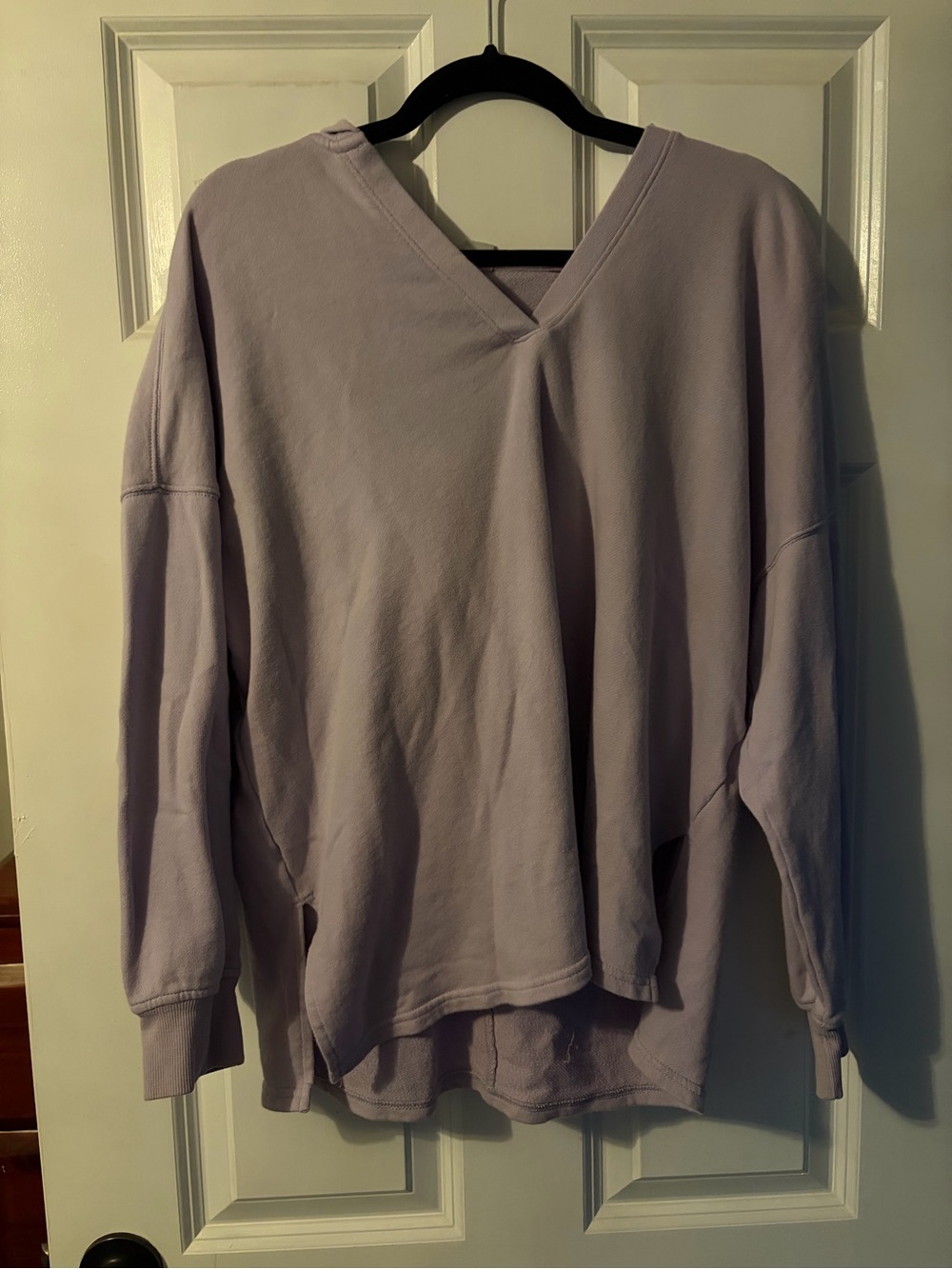 Old Navy Lavender V-Neck Women's Pullover Sweater